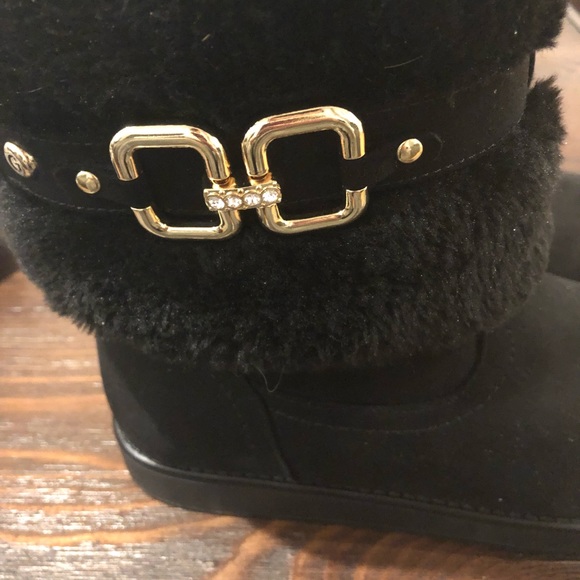 Women’s Guess Boots - Picture 4 of 6